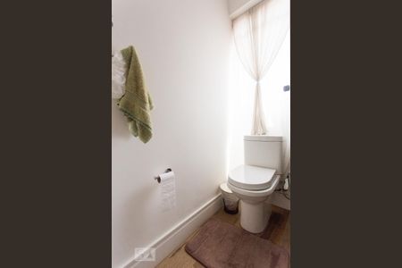 Apartamento à venda com 77m², 2 quartos e 1 vaga Apartamento à venda com 77m², 2 quartos e 1 vagabanheiro Suíte