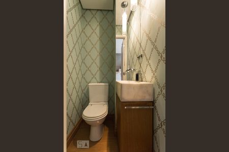Lavabo de apartamento à venda com 1 quarto, 90m² em Itaim Bibi, São Paulo