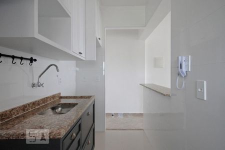 Apartamento para alugar com 50m², 2 quartos e 2 vagasCozinha