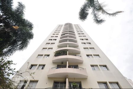 Apartamento para alugar com 67m², 2 quartos e 1 vagafachada