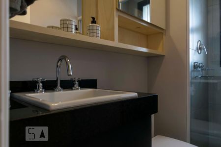 Banheiro (Torneira) de kitnet/studio à venda com 1 quarto, 33m² em Vila Mariana, São Paulo