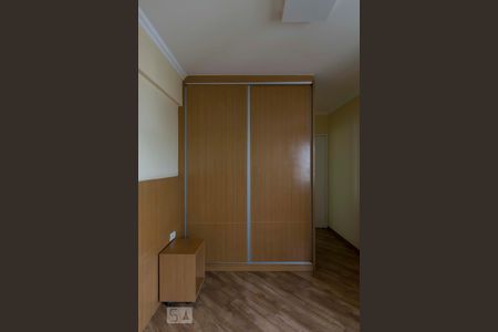 Apartamento para alugar com 87m², 3 quartos e 2 vagasQuarto 3 - Suíte (Armários)