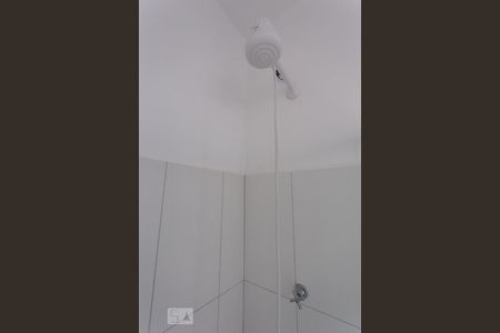 Banheiro de kitnet/studio à venda com 1 quarto, 30m² em República, São Paulo