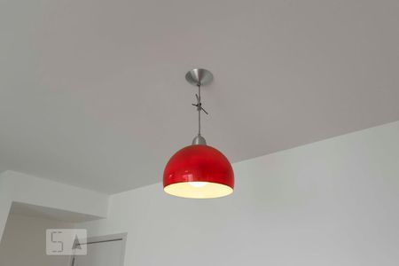 Sala (Lustre) de apartamento para alugar com 2 quartos, 68m² em Chácara Inglesa, São Paulo