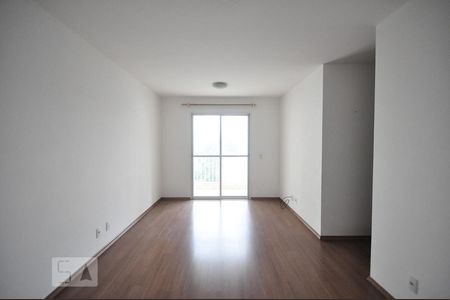sala de apartamento para alugar com 3 quartos, 75m² em Parque Reboucas, São Paulo