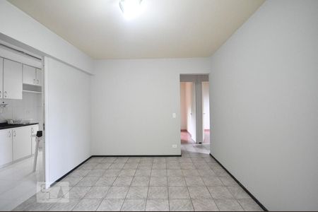 sala de apartamento à venda com 3 quartos, 70m² em Jardim Londrina, São Paulo