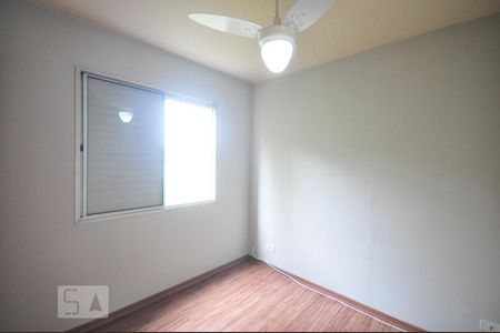 quarto 1 de apartamento à venda com 3 quartos, 70m² em Jardim Londrina, São Paulo