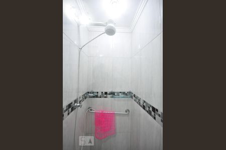 detalhe do banheiro de apartamento à venda com 3 quartos, 70m² em Jardim Londrina, São Paulo