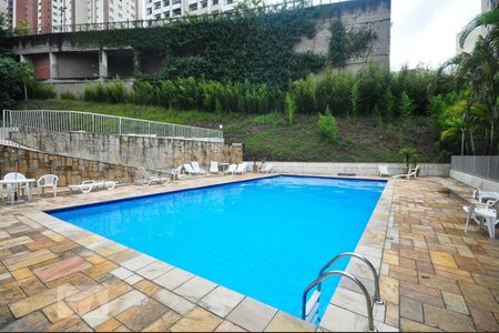 Apartamento à venda com 70m², 3 quartos e 1 vagapiscina