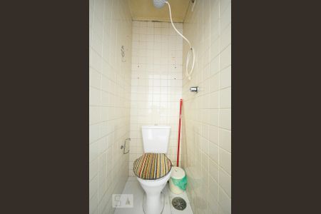Apartamento à venda com 70m², 3 quartos e 1 vagabanheiro de serviço