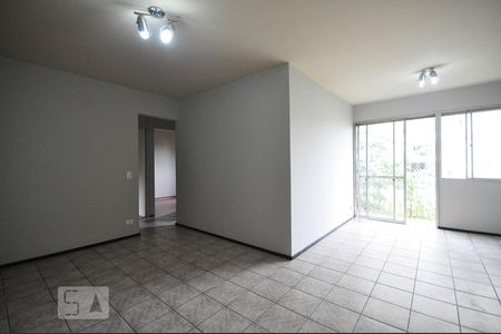 sala de apartamento à venda com 3 quartos, 70m² em Jardim Londrina, São Paulo