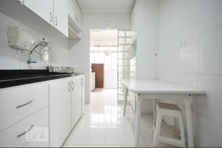 Apartamento à venda com 70m², 3 quartos e 1 vagacozinha