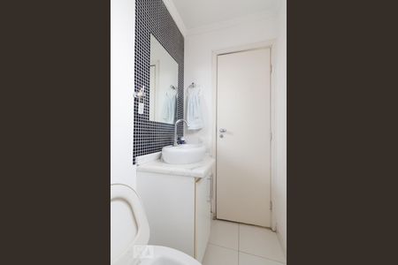 Apartamento à venda com 75m², 2 quartos e 1 vaga Apartamento à venda com 75m², 2 quartos e 1 vagaSuíte