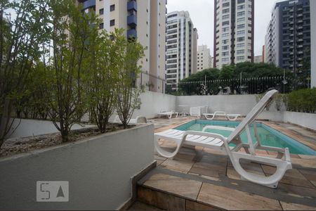 Apartamento à venda com 72m², 2 quartos e 1 vagaPiscina