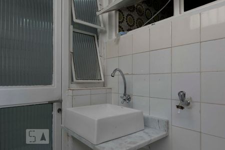 Apartamento para alugar com 70m², 2 quartos e sem vagaLavanderia (Torneira)