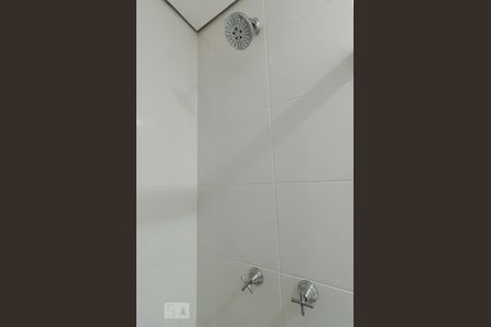 Banheiro social de apartamento para alugar com 2 quartos, 67m² em Centro, Campinas