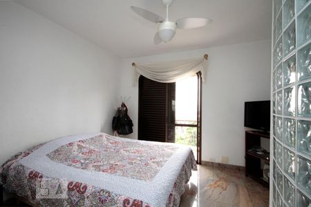 Apartamento à venda com 200m², 3 quartos e 3 vagasSuíte 3