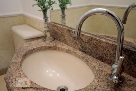 Apartamento à venda com 200m², 3 quartos e 3 vagasLavabo