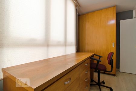 Apartamento para alugar com 160m², 3 quartos e 2 vagasEscritório