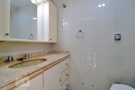 Apartamento para alugar com 160m², 3 quartos e 2 vagasBanheiro da Suíte 1