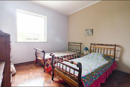 Casa para alugar com 338m², 3 quartos e 3 vagasQuarto 2