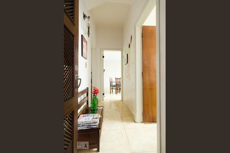 Corredor de casa para alugar com 3 quartos, 338m² em Jardim Guanabara, Campinas