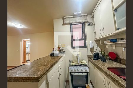 Apartamento à venda com 55m², 2 quartos e 1 vagaCozinha