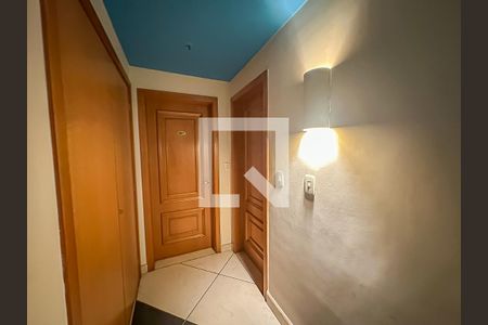 Apartamento à venda com 55m², 2 quartos e 1 vagaCorredor