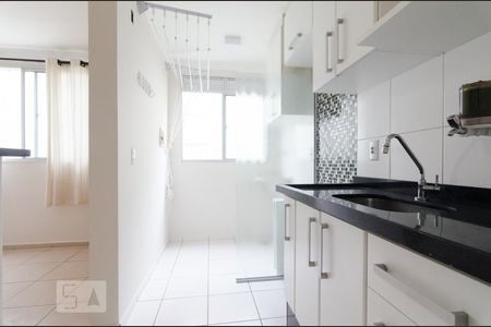 Cozinha de apartamento à venda com 2 quartos, 52m² em Jardim Nova Europa, Campinas