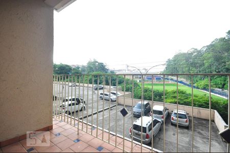 Apartamento para alugar com 72m², 2 quartos e 1 vagavaranda