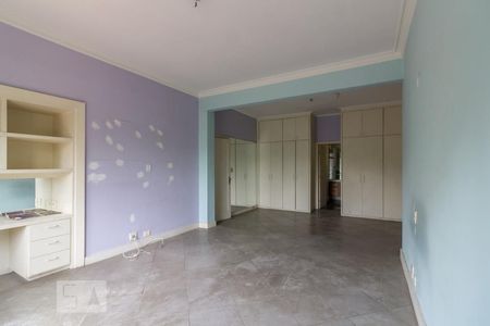 Studio para alugar com 220m², 2 quartos e 2 vagas Studio para alugar com 220m², 2 quartos e 2 vagasQuarto 2 (suite)