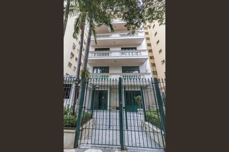 Studio para alugar com 220m², 2 quartos e 2 vagas Studio para alugar com 220m², 2 quartos e 2 vagasFachada