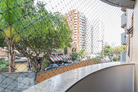 Apartamento para alugar com 130m², 4 quartos e 2 vagasVaranda