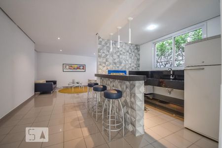Apartamento para alugar com 28m², 1 quarto e 1 vaga Apartamento para alugar com 28m², 1 quarto e 1 vagaÁrea comum - Salão de festas