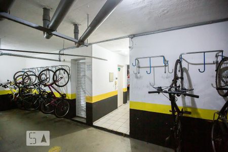 Apartamento para alugar com 28m², 1 quarto e 1 vaga Apartamento para alugar com 28m², 1 quarto e 1 vagaÁrea comum - Bicicletário