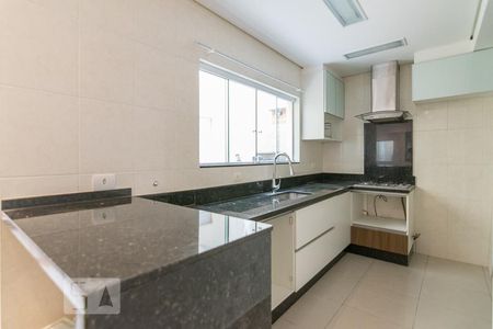 Apartamento à venda com 90m², 3 quartos e 2 vagasCozinha