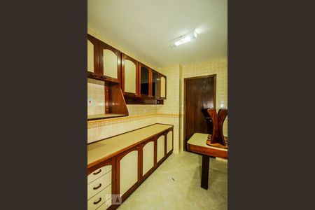 Apartamento à venda com 157m², 3 quartos e 2 vagas Apartamento à venda com 157m², 3 quartos e 2 vagasCozinha