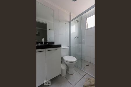 Banheiro Suite de apartamento para alugar com 2 quartos, 72m² em Vila Andrade, São Paulo