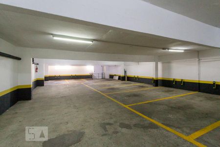 Apartamento à venda com 79m², 2 quartos e 1 vaga Apartamento à venda com 79m², 2 quartos e 1 vagaGaragem