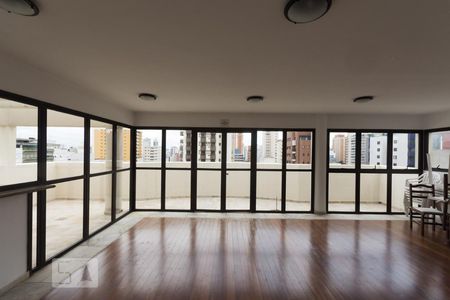 Apartamento para alugar com 45m², 1 quarto e 1 vagaSalão de Festas
