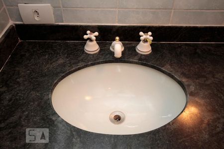 Banheiro de apartamento para alugar com 3 quartos, 110m² em Mooca, São Paulo