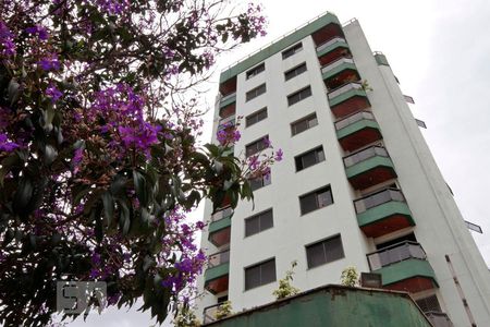Apartamento para alugar com 110m², 3 quartos e 2 vagasFachada