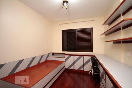 Apartamento para alugar com 110m², 3 quartos e 2 vagasQuarto 2