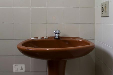 Banheiro (Torneira) de apartamento para alugar com 1 quarto, 52m² em Vila Mariana, São Paulo