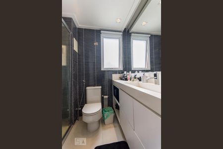 Apartamento à venda com 130m², 2 quartos e 2 vagasBanheiro Suite 2