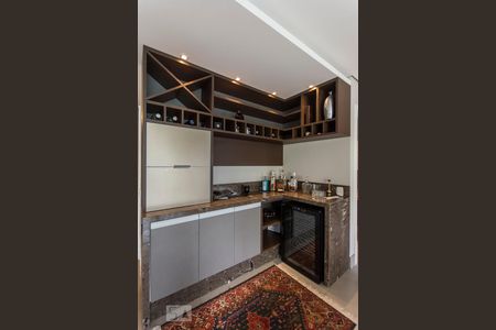 Sala de apartamento à venda com 2 quartos, 130m² em Paraíso do Morumbi, São Paulo