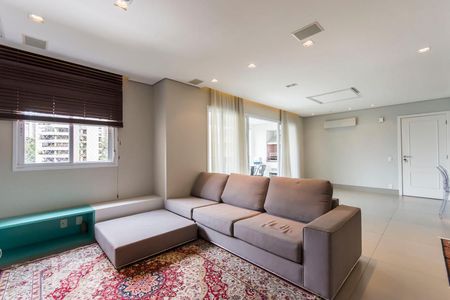 Sala de apartamento à venda com 2 quartos, 130m² em Paraíso do Morumbi, São Paulo