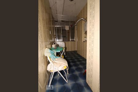 Apartamento à venda com 170m², 3 quartos e 1 vagaÁrea de Serviço.