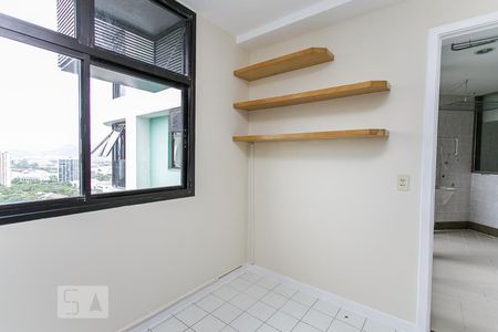 Apartamento para alugar com 193m², 4 quartos e 2 vagasQUARTO DE SERVIÇO