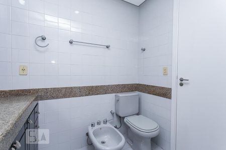 Apartamento para alugar com 193m², 4 quartos e 2 vagasBANHEIRO